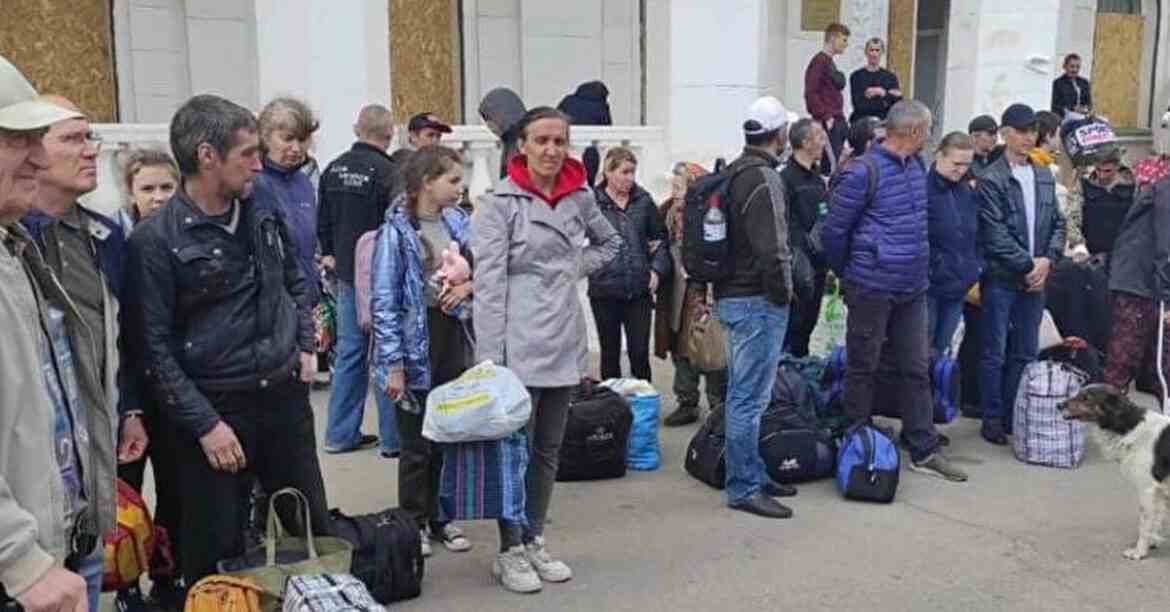 Луганська ОВА: окупанти обстріляли евакуаційний автобус