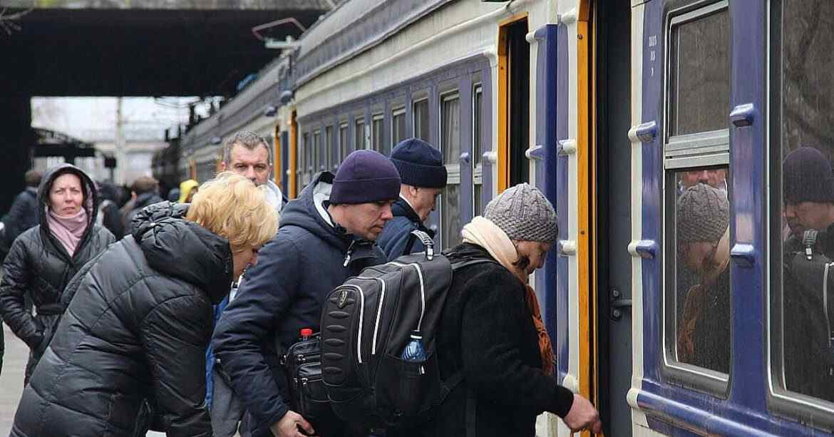 “Укрзалізниця” з’єднає новим поїздом Суми, Чернігів та Івано-Франківськ