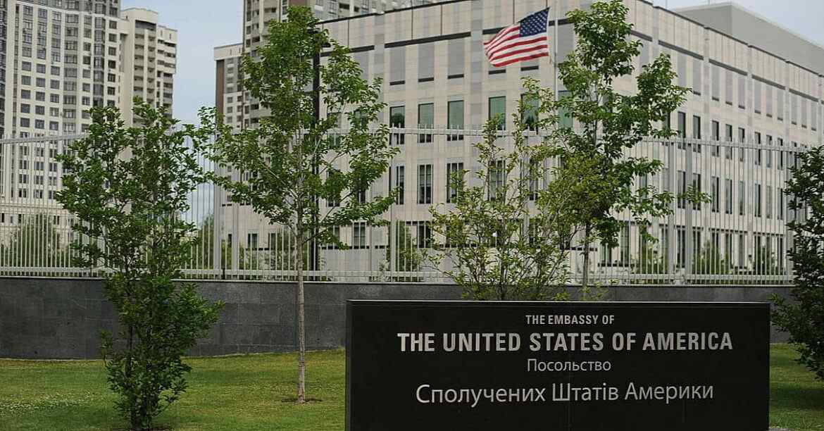 У Пентагоні не виключили військову охорону для посольства США у Києві