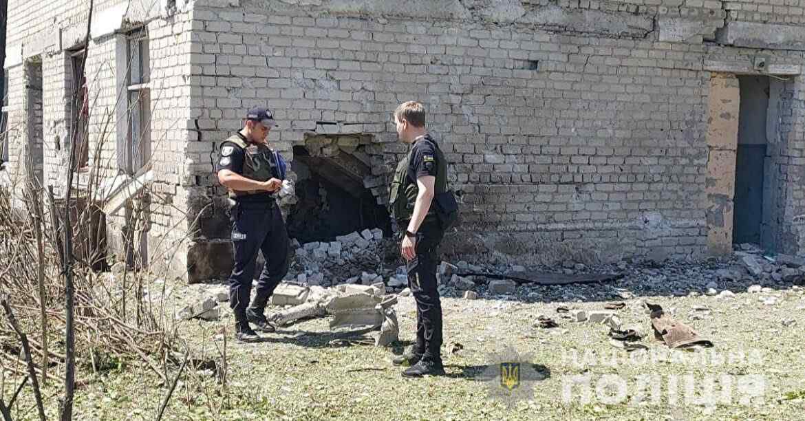 Нацполіція: внаслідок ракетної атаки по Первомайському поранено троє людей