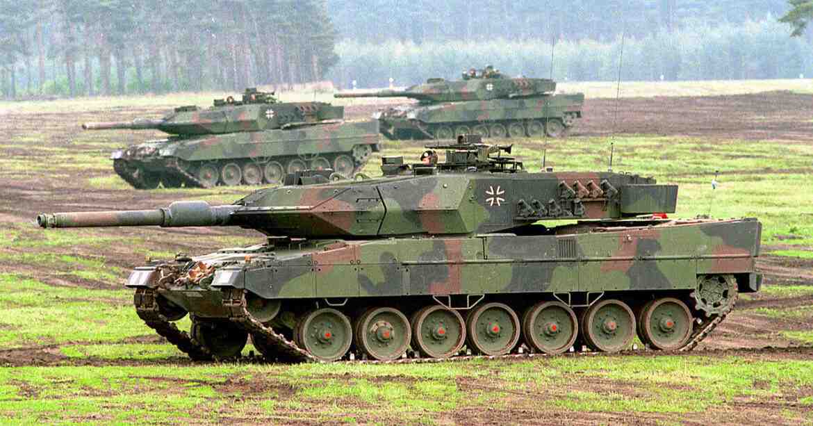 Spiegel: Німеччина не дозволила Іспанії передати Україні 40 танків Leopard-2