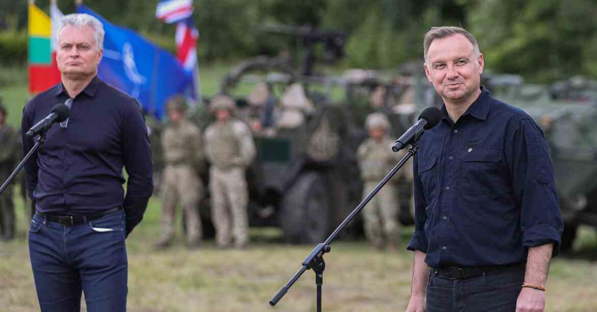 PAP: президенти Польщі та Литви разом відвідали місце потенційної атаки РФ