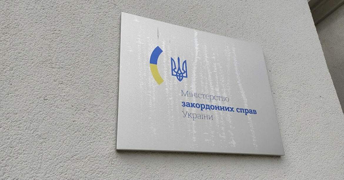 Україна закликала арабські країни підтримати ембарго на нафту з РФ