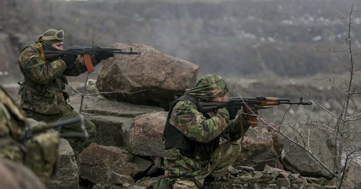 Генштаб: Ворог має частковий успіх біля Благодатного