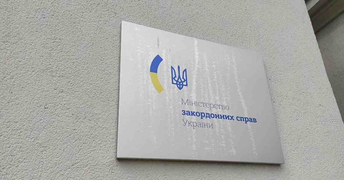 В МЗС України відповіли на заяву Лаврова щодо переговорів