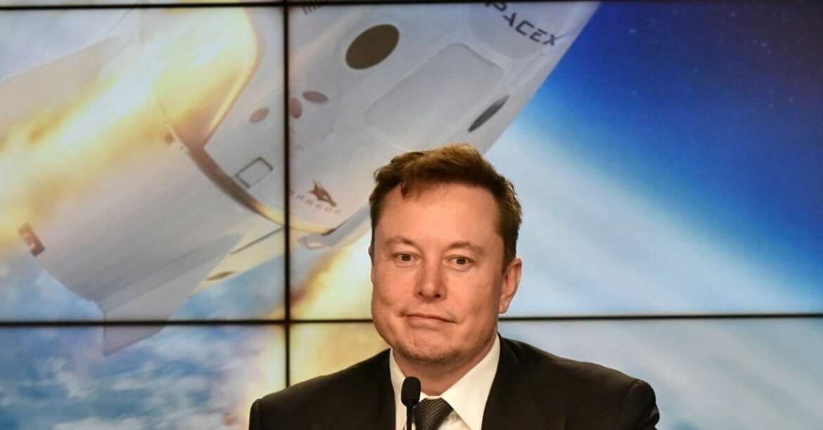 Мін’юст США подав до суду на компанію SpaceX за дискримінацію біженців