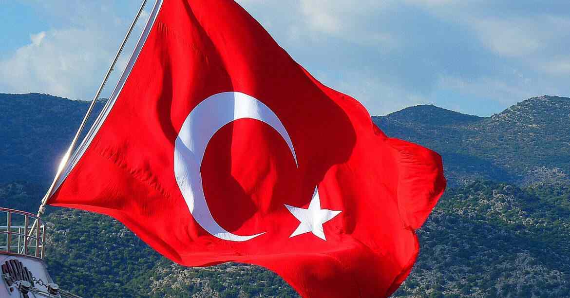 Вloomberg: Туреччина ратифікувала вступ Швеції до НАТО