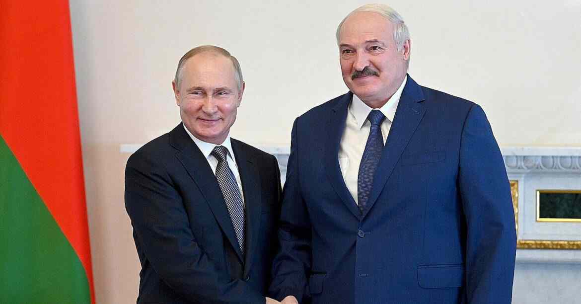 Лукашенко вирушив із робочим візитом до Путіна
