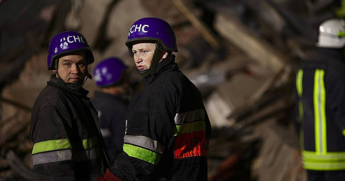 На Запоріжжі прогриміли вибухи, повідомлялося про загрозу балістики