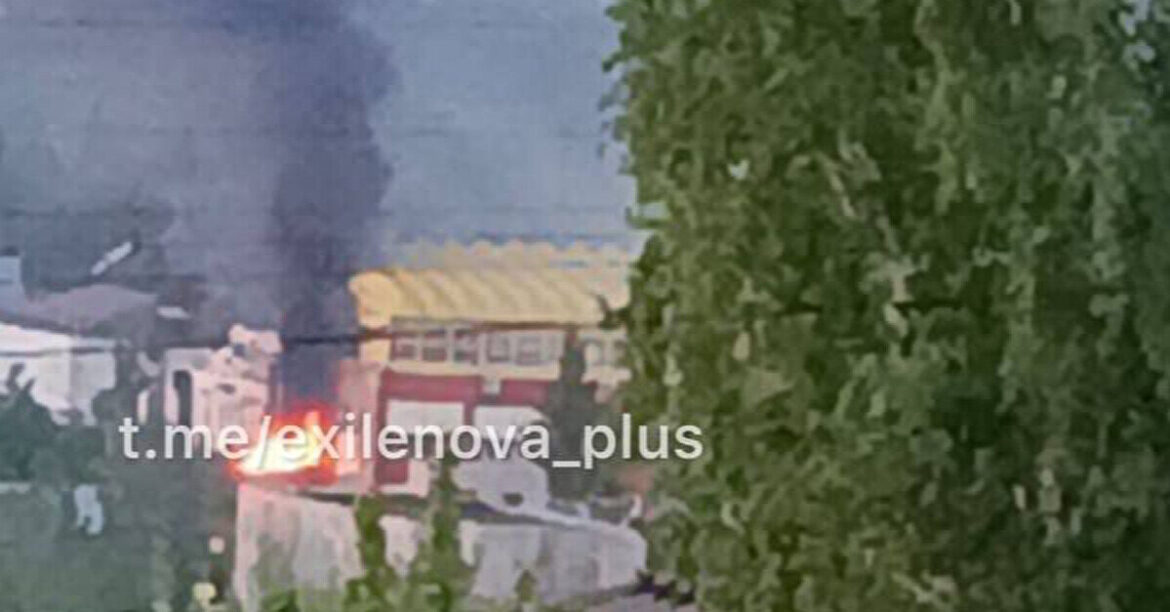 Безпілотники атакували завод оборонпрому в Орловській області РФ