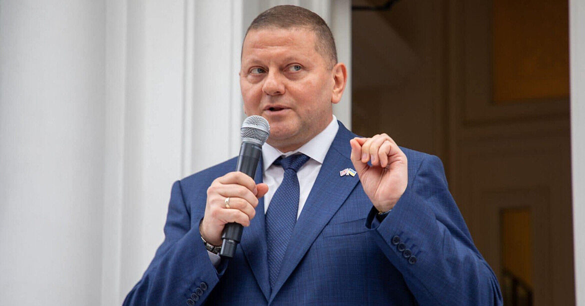 Залужний вважає експорт зброї джерелом ресурсу для виживання та розвитку України