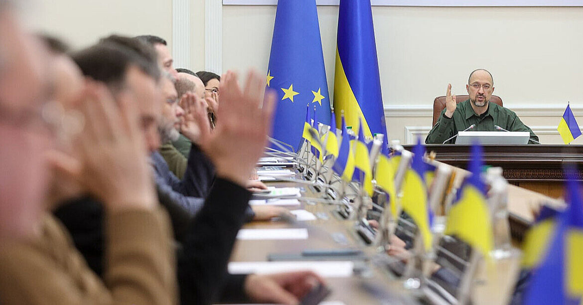 Кабмін схвалив Бюджетну декларацію на 2026-2028 роки: деталі