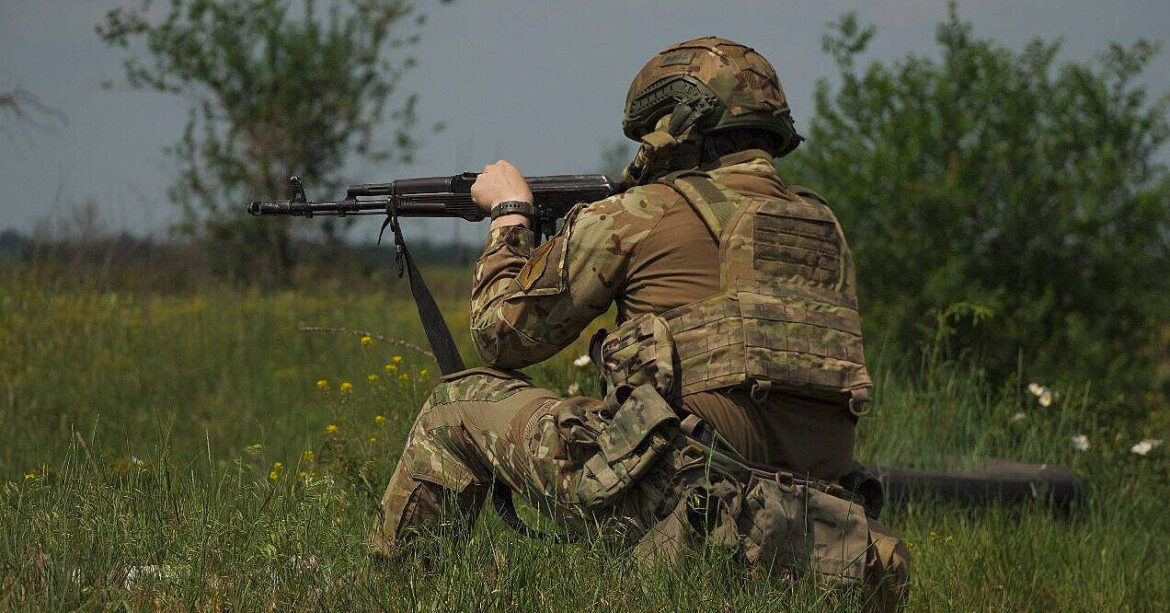Генштаб: На фронті 115 боєзіткнень, більшість – на Покровському напрямку
