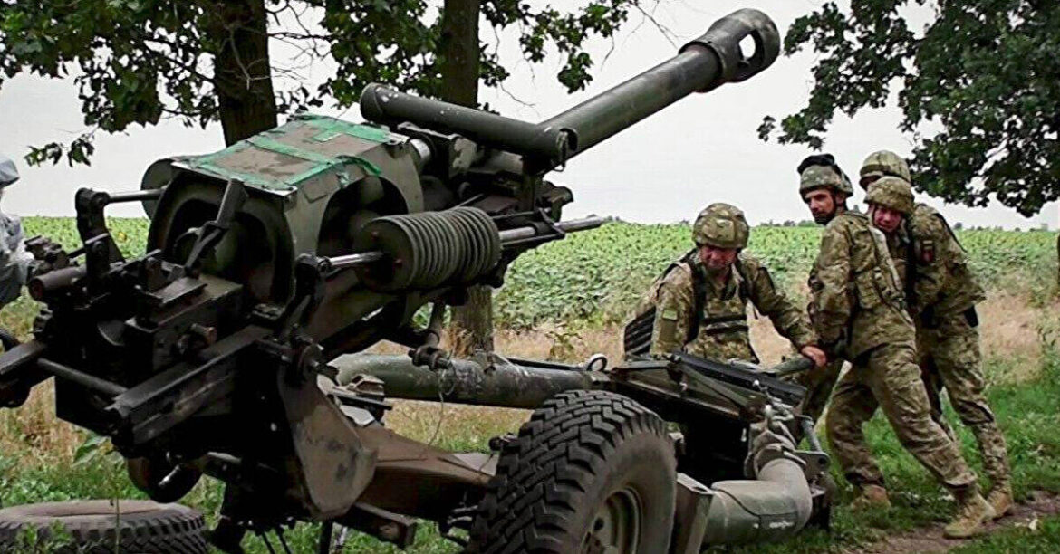 Генштаб: За добу відбулося 166 боїв, окупанти тиснуть на Донеччині