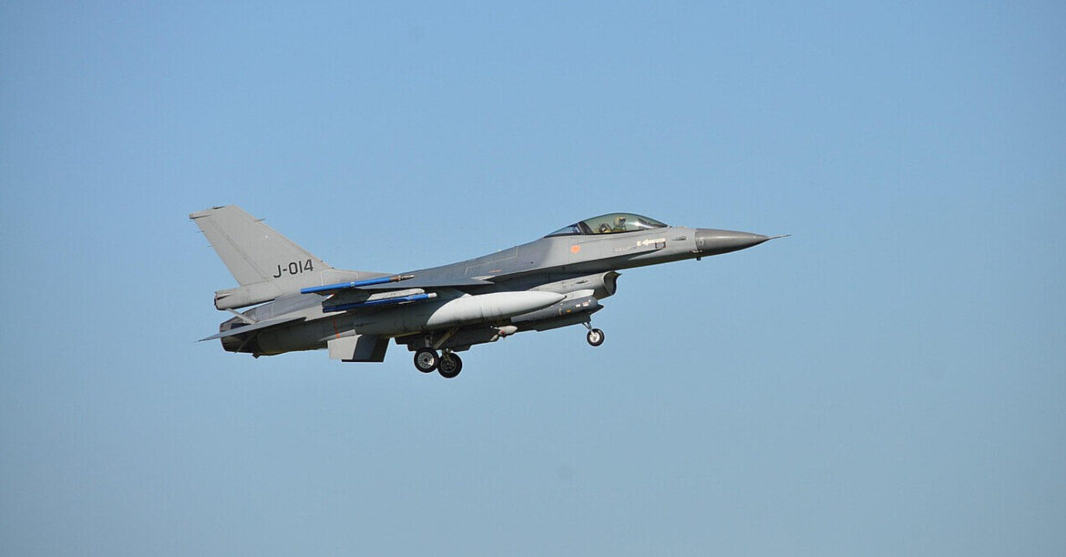 Румунія піднімала в повітря F-16 через удари безпілотників по Україні