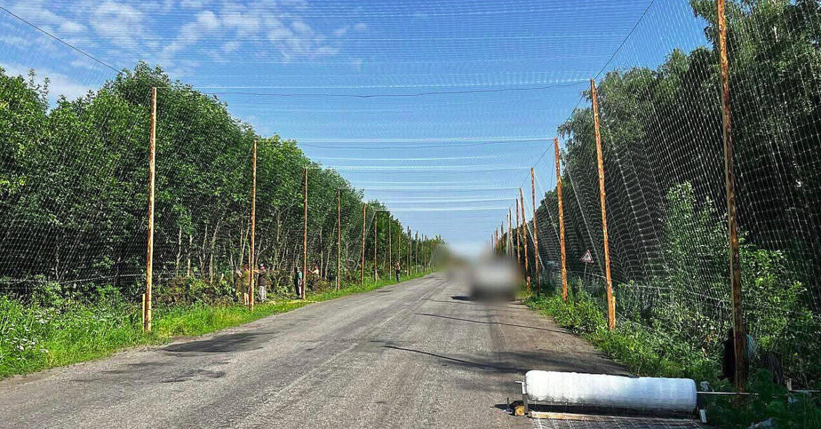 У Сумській області продовжують зводити “антидронові тунелі”