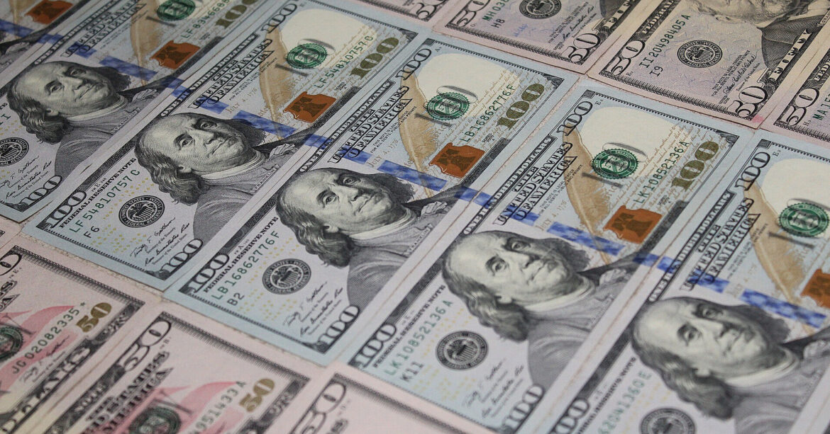 Держборг України за місяць зріс на 6,58 мільярда доларів