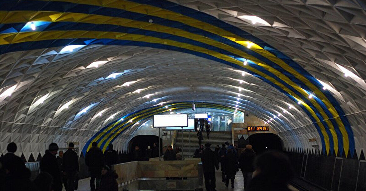 У Харкові метрополітен другу добу працює лише як укриття через відсутність напруги