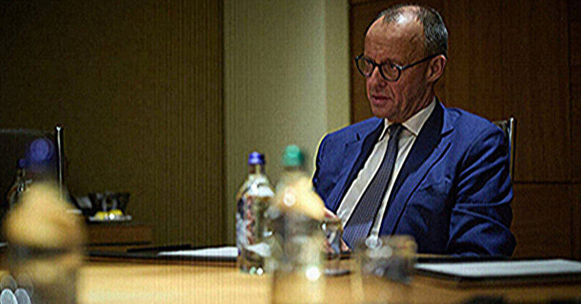 Мерц закликав Зеленського стримати наплив українських чоловіків до Німеччини