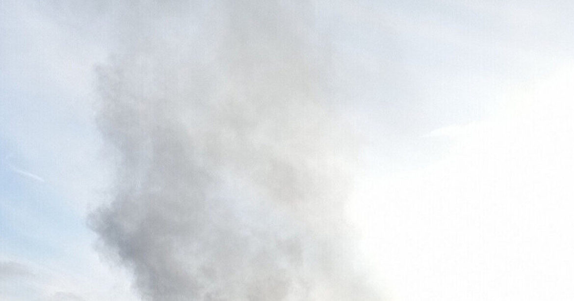 Дніпро під масовою атакою дронів: у місті лунають вибухи