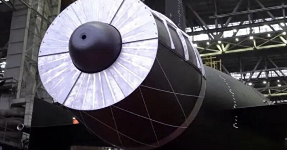 РФ поблизу кордонів Фінляндії спустила на воду носія “Посейдонів”