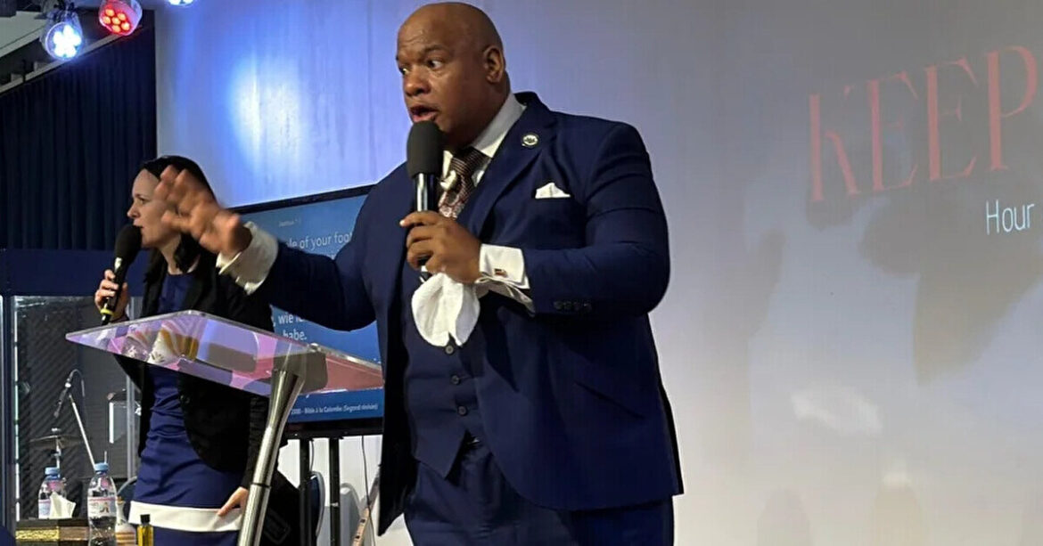 Духовний радник Трампа розкритикував “мирний план” з 28 пунктів