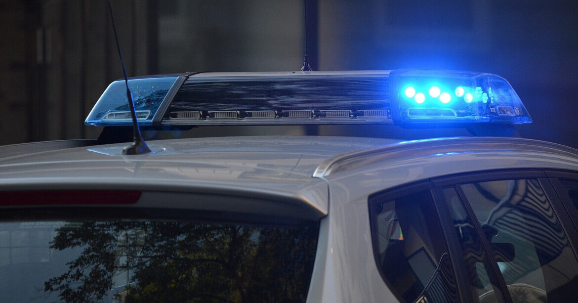 У Сумах російський дрон вдарив по дорозі з активним рухом авто