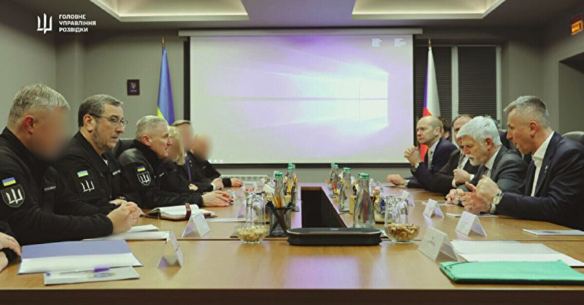 У ГУР показали президенту Чехії бойові можливості та інноваційний потенціал