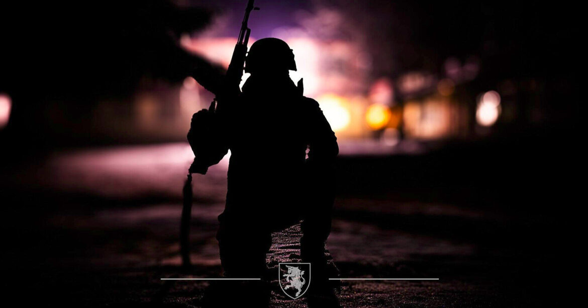 Генштаб: на фронті з початку доби відбулось 165 бойових зіткнень