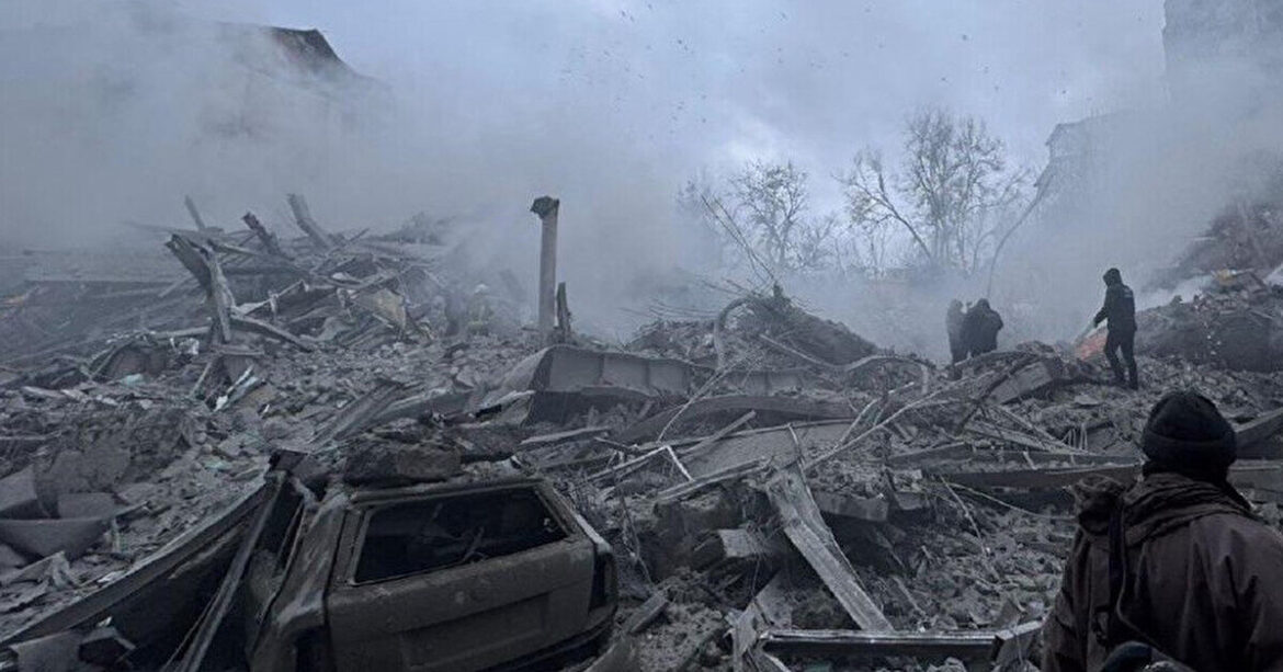 Російський удар по Харкову: під завалами шукають ще 5 людей