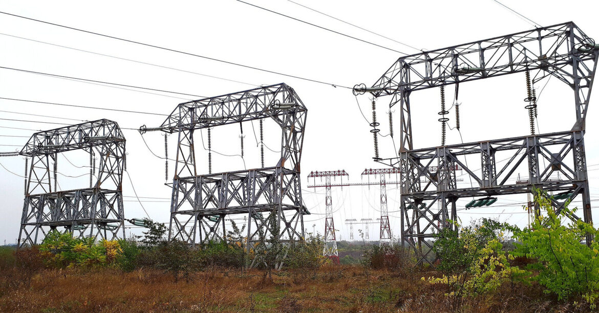 У Києві та низці областей запровадили аварійні відключення світла через атаку РФ