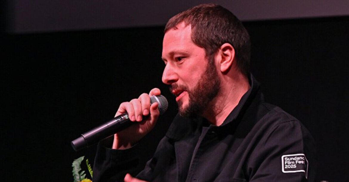 Фільм “2000 метрів до Андріївки” отримав нагороду Гільдії режисерів Америки