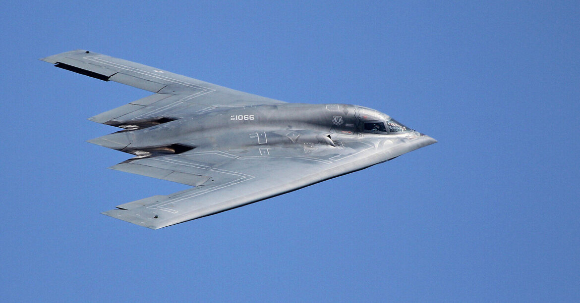 США бомбардували ракетні об’єкти Ірану поблизу Ормузької протоки