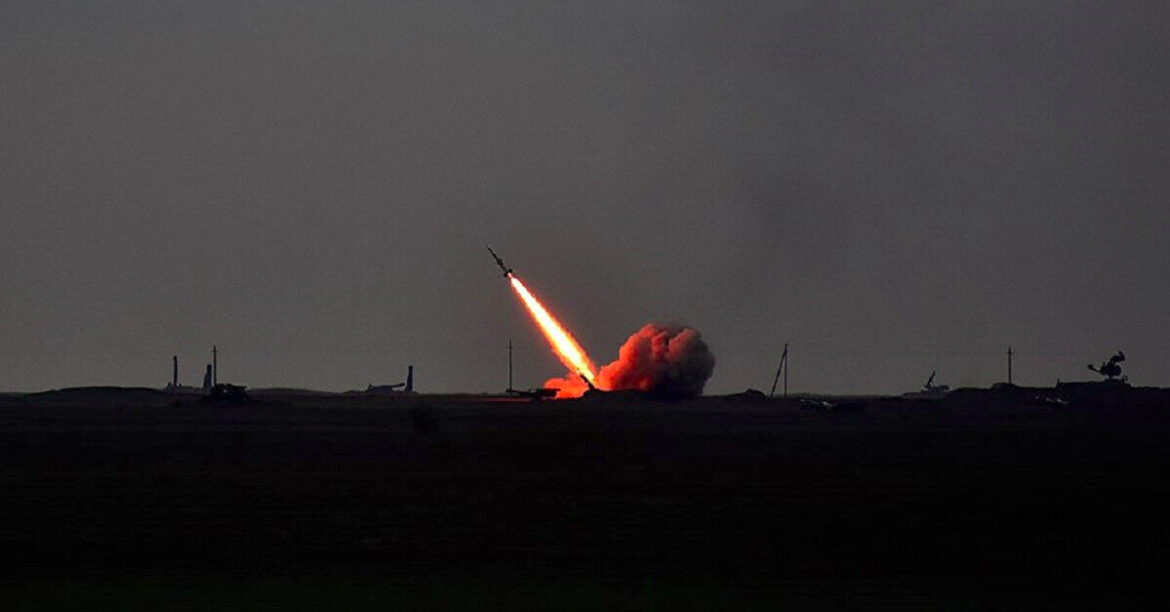 Летіли ракети та сотні дронів: деталі нічної атаки по Україні