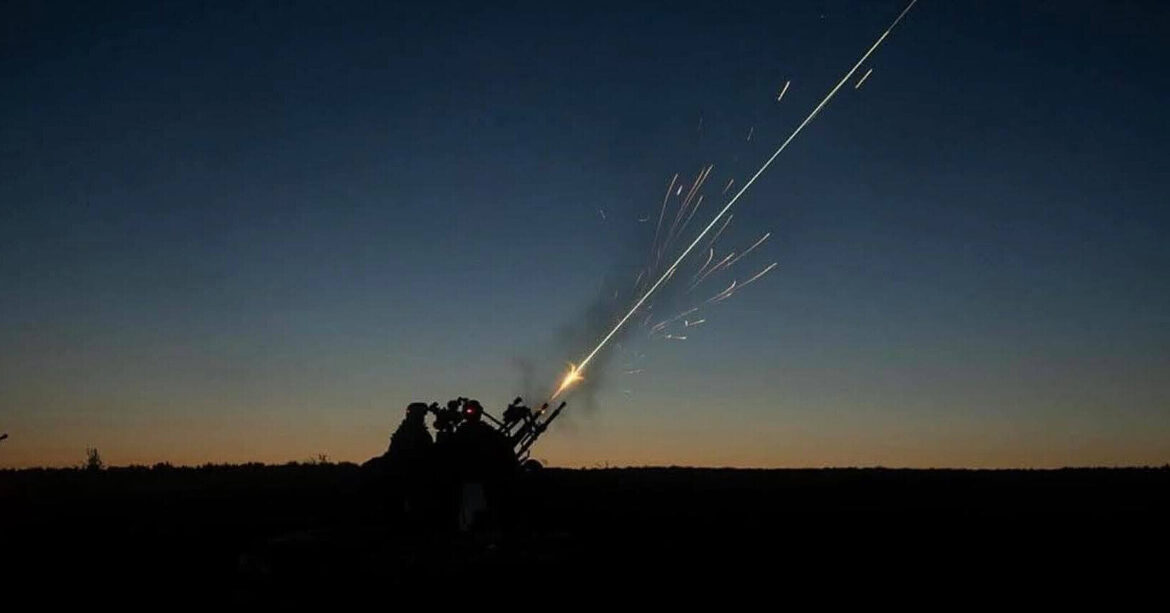 Росіяни вночі запустили по Україні 155 безпілотників: результати роботи ППО