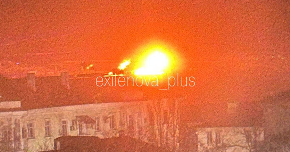 У Новоросійську після ударів БпЛА пожежа на нафтовому терміналі