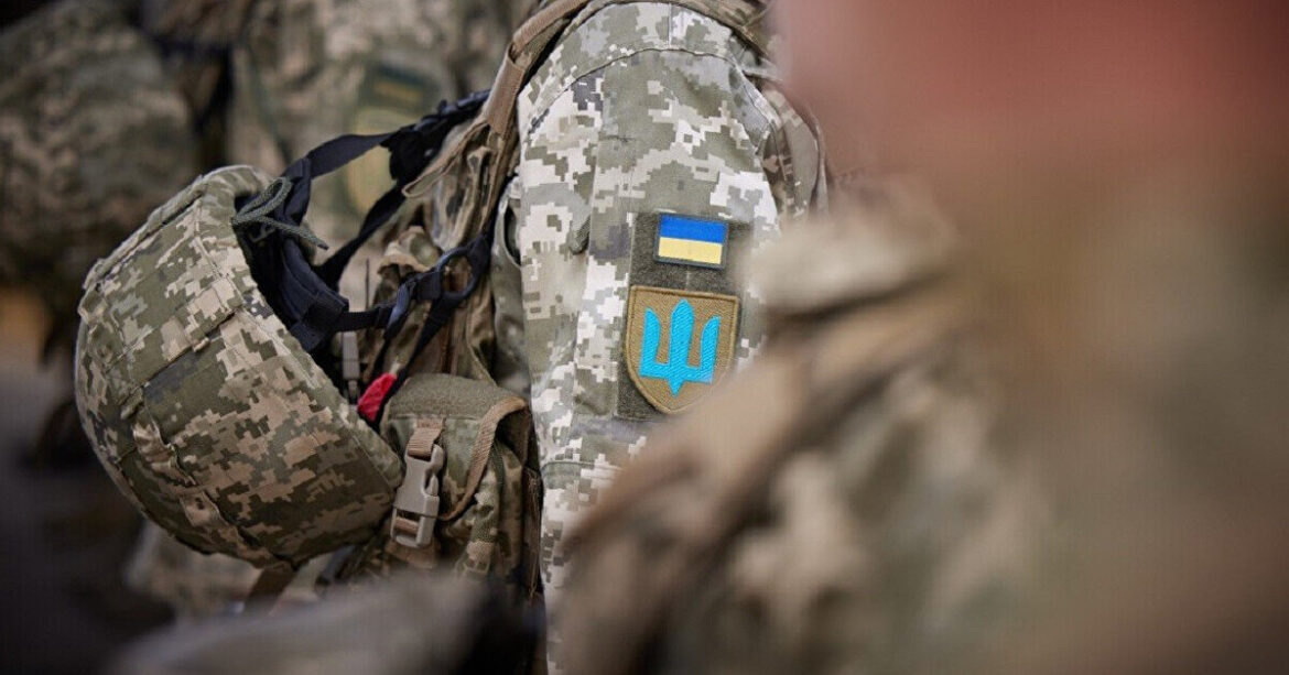 Міноборони пояснило нові умови служби для військових віком 18-25 років