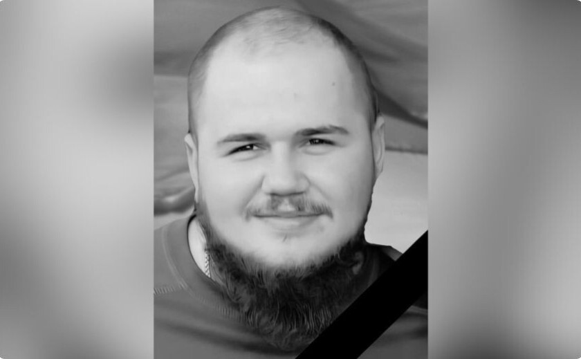 Без єдиного сина залишилися батьки: захищаючи Україну загинув Дмитро Чергінець з Камʼянського