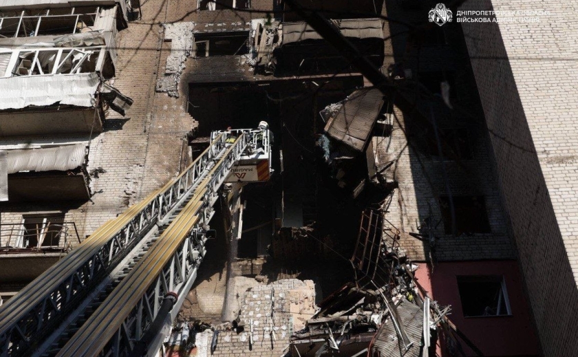 Ворог атакував Дніпро, Кривий Ріг та Нікопольщину: двоє загиблих та 10 поранених, серед яких діти