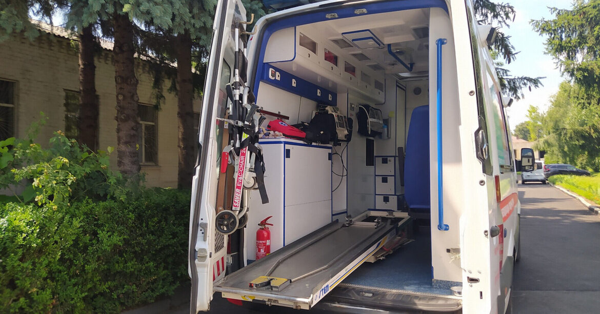 У Херсоні через атаку російських військ постраждали 5 медиків