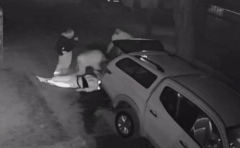 На Дніпропетровщині військові «Вовків Да Вінчі» викрали та побили 20-річного чоловіка: підозру оголошено трьом фігурантам