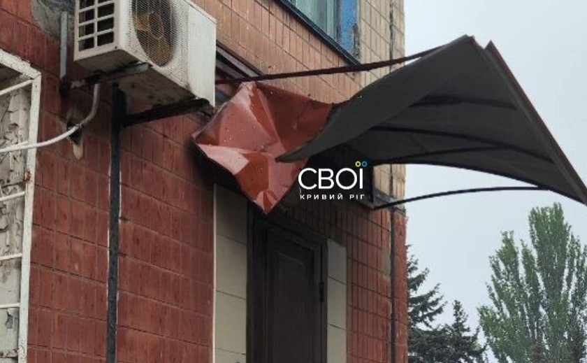 У Кривому Розі пенсіонерка випала з вікна сьомого поверху: подробиці