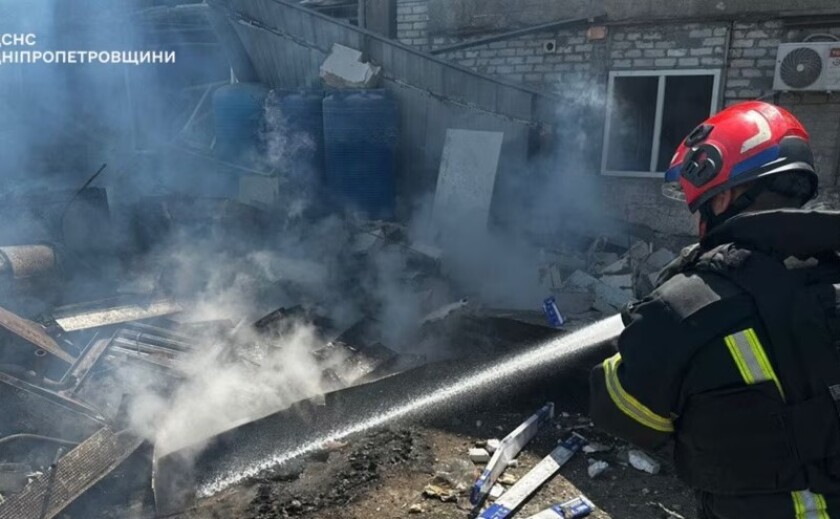 На Дніпропетровщині внаслідок майже 30 атак РФ поранено трьох людей