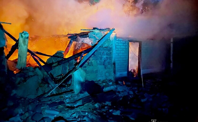 На Дніпропетровщині росіяни двічі атакували рятувальників під час ліквідації наслідків обстрілу