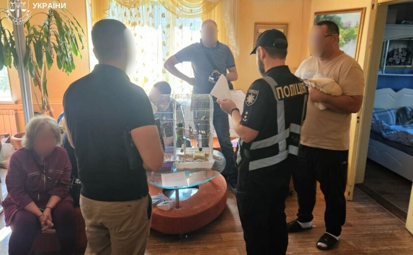 На відновленні будинку після обстрілу в Запоріжжі привласнили понад 1,6 млн грн: двом фігурантам оголосили підозру