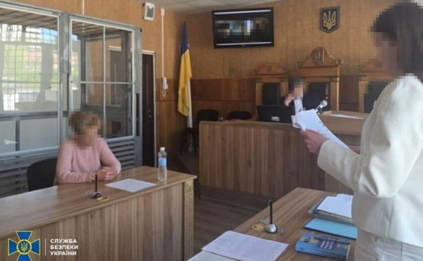 Переховувала російського військового та «зливала» йому позиції ЗСУ: ще одна зрадниця отримала 15 років ув’язнення