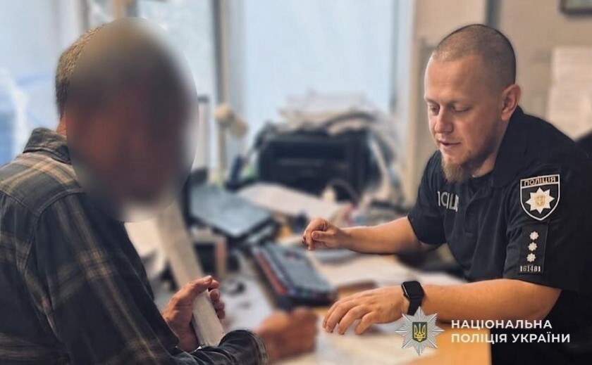 У Дніпрі поліція затримала чоловіка за нанесення тяжких тілесних ушкоджень невістці
