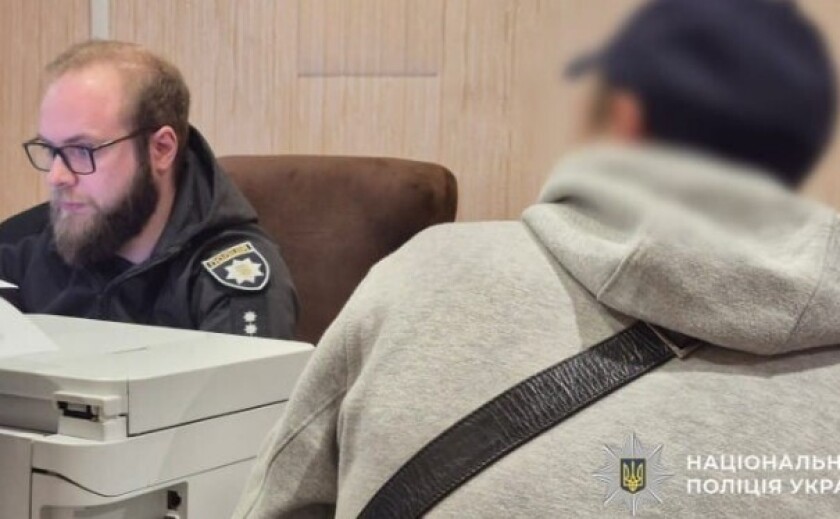 Побив та пограбував перехожого: у Кам’янському судитимуть містянина