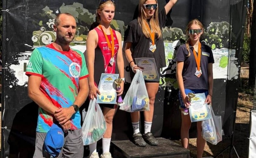 Кам’янські триатлети вибороли низку медалей на чемпіонатах України та області