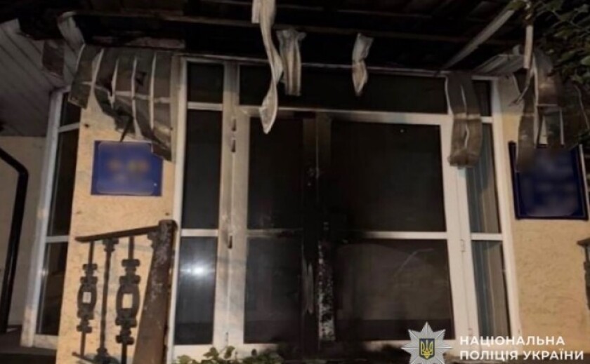 Підпалив юридичну установу та туристичну агенцію: поліція м. Кривий Ріг затримала палія